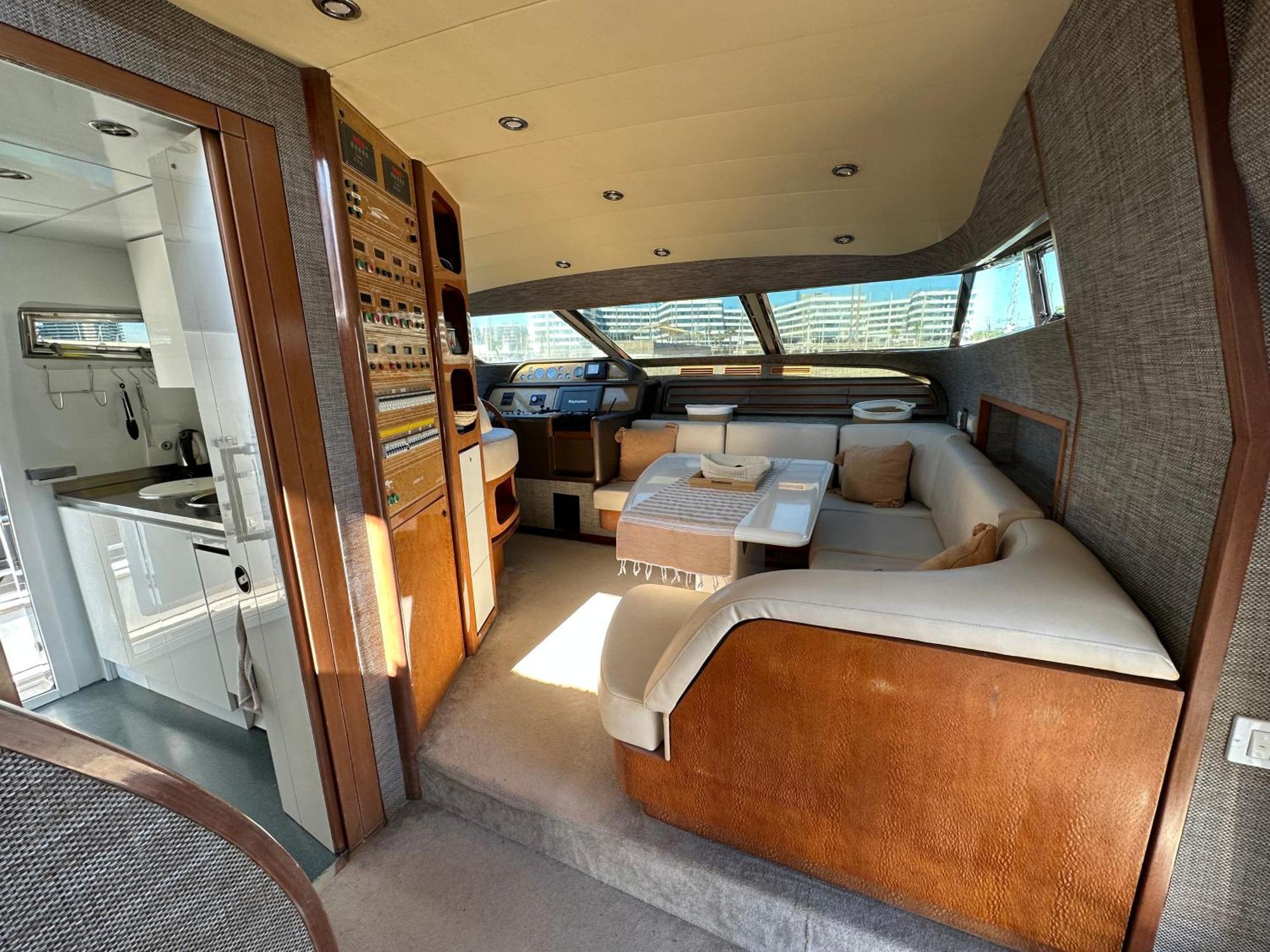 Yacht 20Metros Hotel Sant Adria de Besos Exterior photo